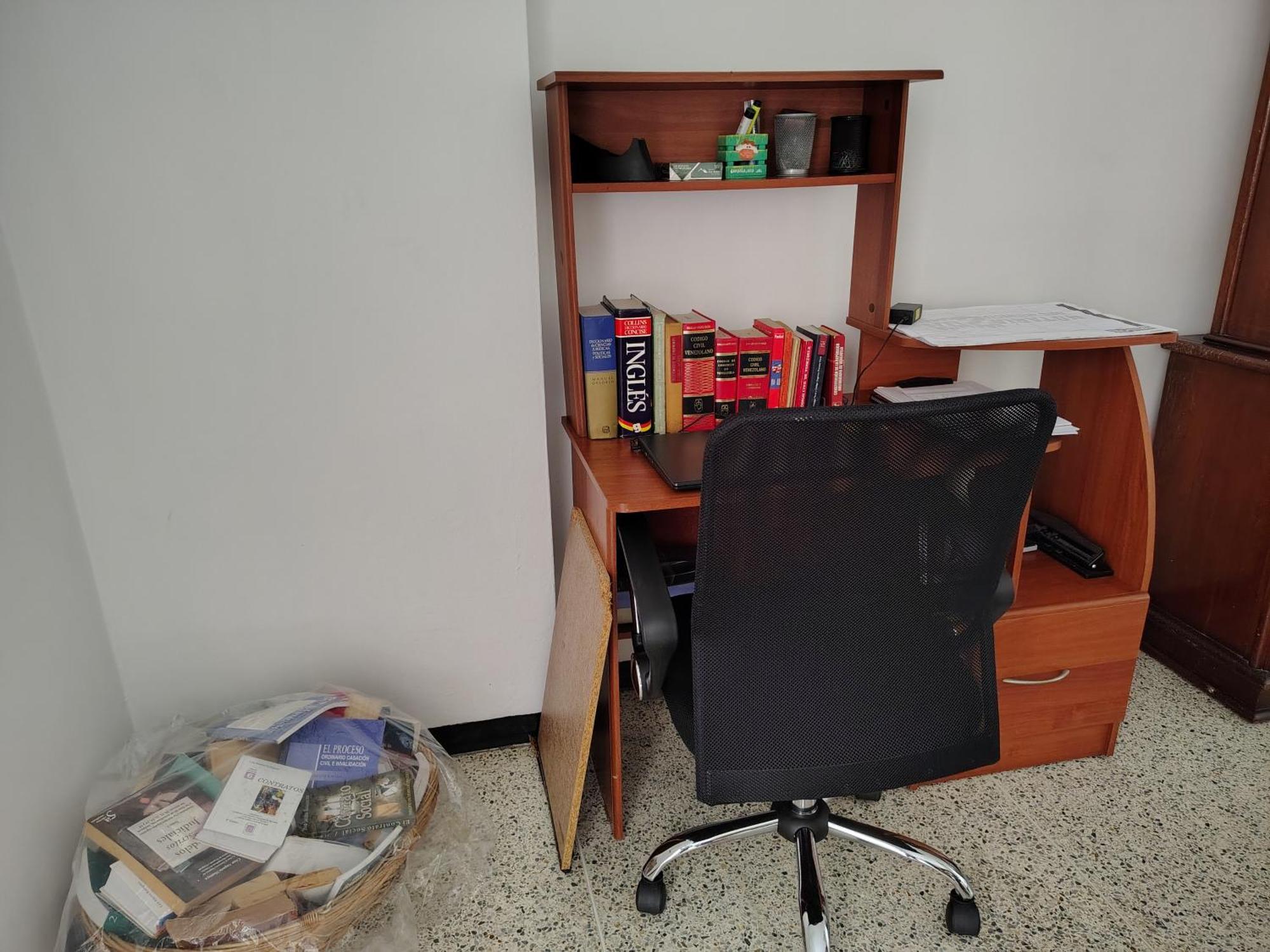 Campsite Amoblada Con Bano Compartido Caracas