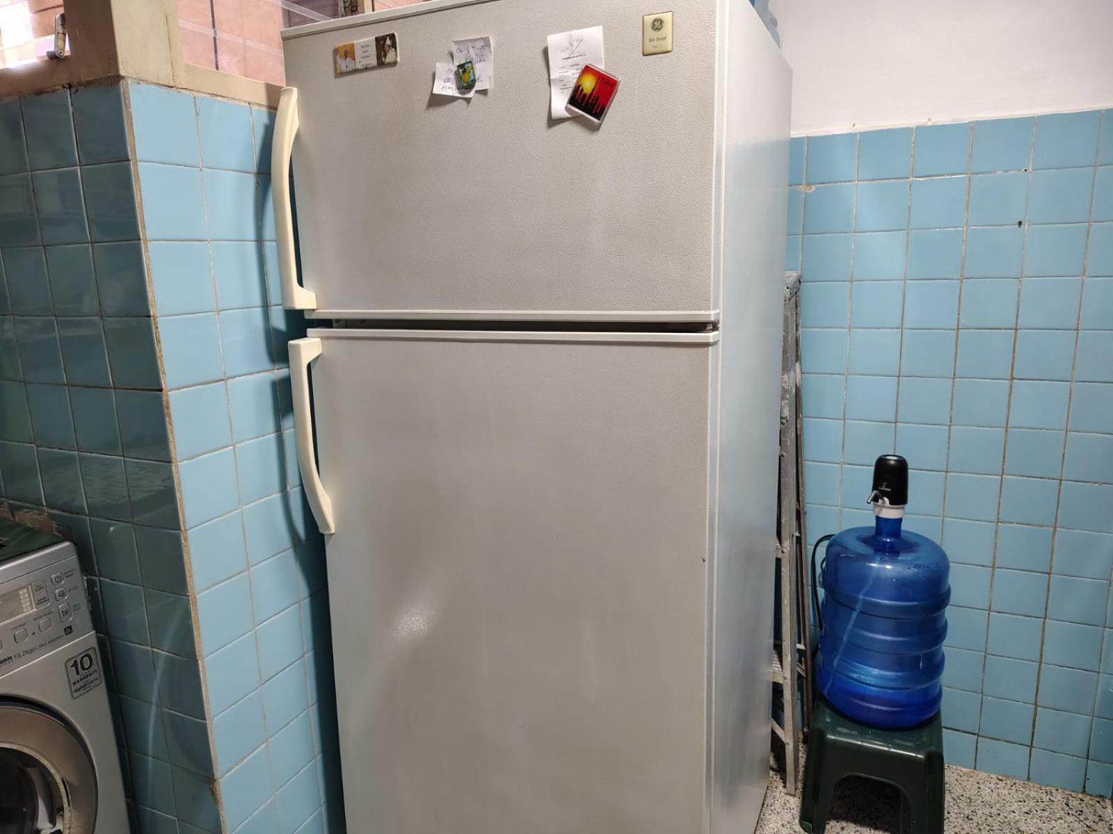 Amoblada Con Bano Compartido Campsite Caracas